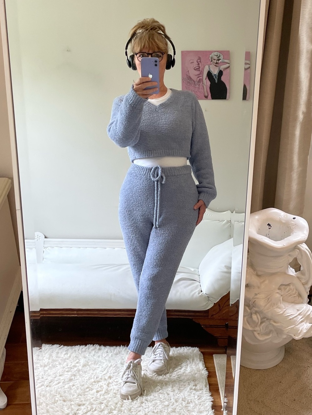 COZY KNIT CROP SWEATER & DRAWSTRING JOGGER SET LIGHT BLUE STRETCH VEE NECK